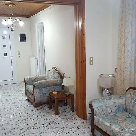 Semesterbostad Vangelis House Keramiaí